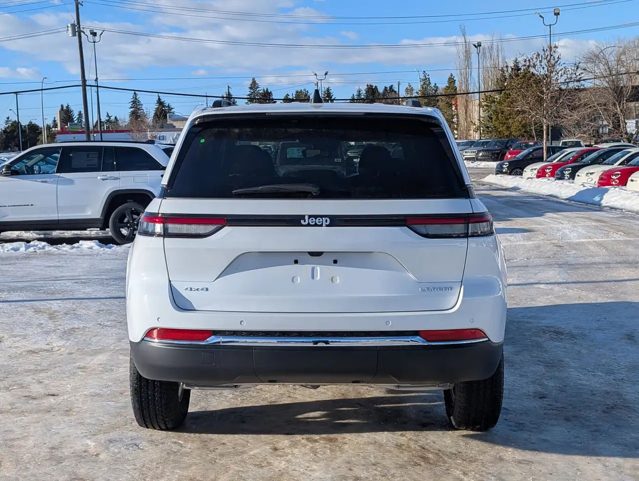 Jeep Grand Cherokee снимка Jeep Grand Cherokee