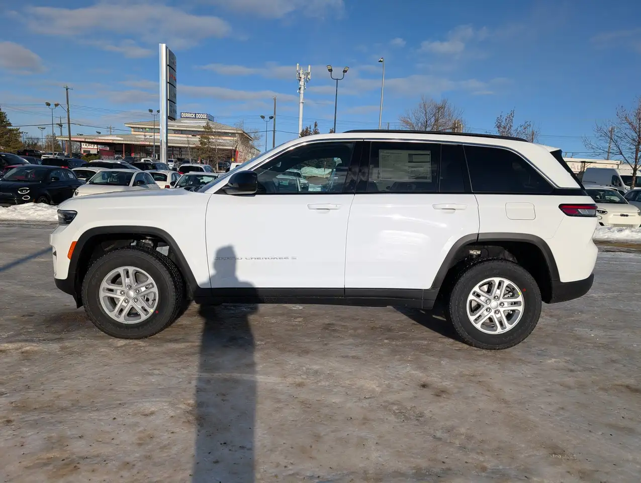 Jeep Grand Cherokee снимка Jeep Grand Cherokee