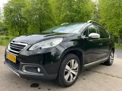 Peugeot 2008 e-HDi FAP 115 STOP Navi Jante Toi Panoramique