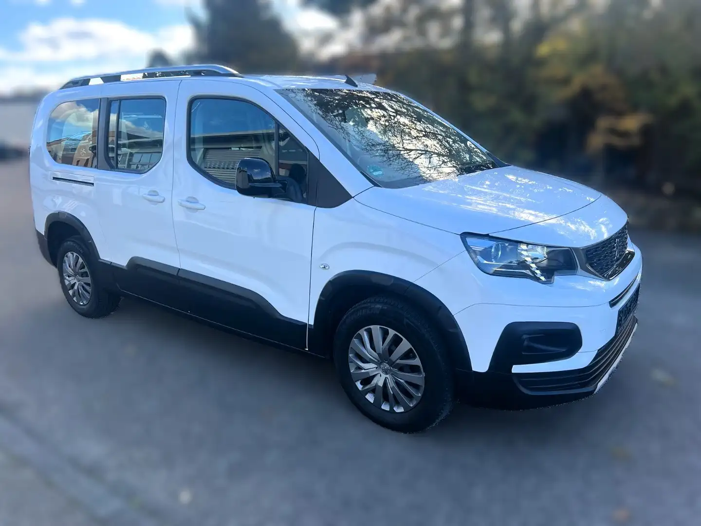 Peugeot Rifter Allure L2 Navi Cam PDC Weiß - 2