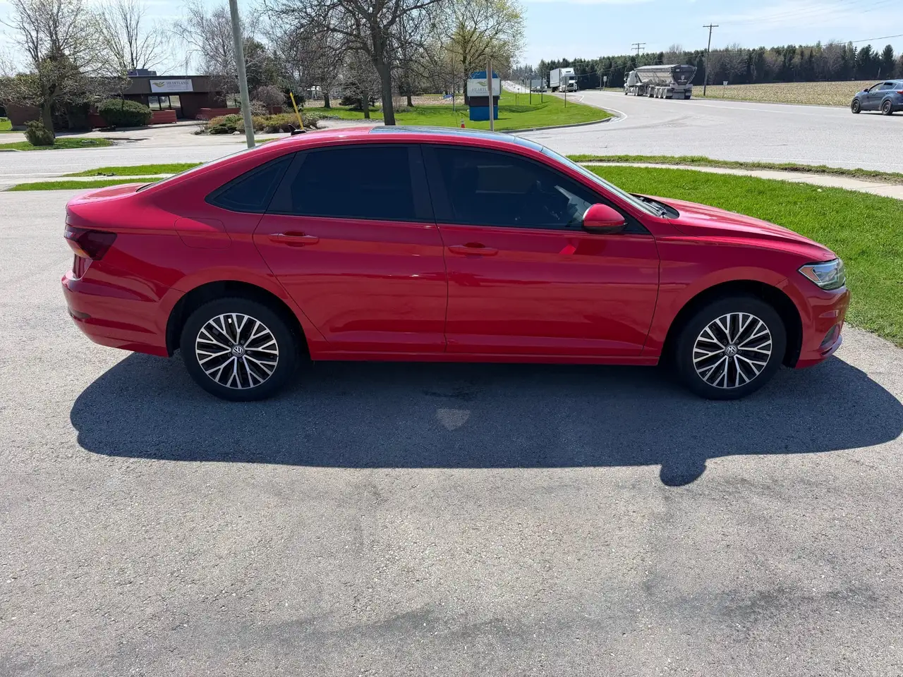 Volkswagen Jetta снимка Volkswagen Jetta