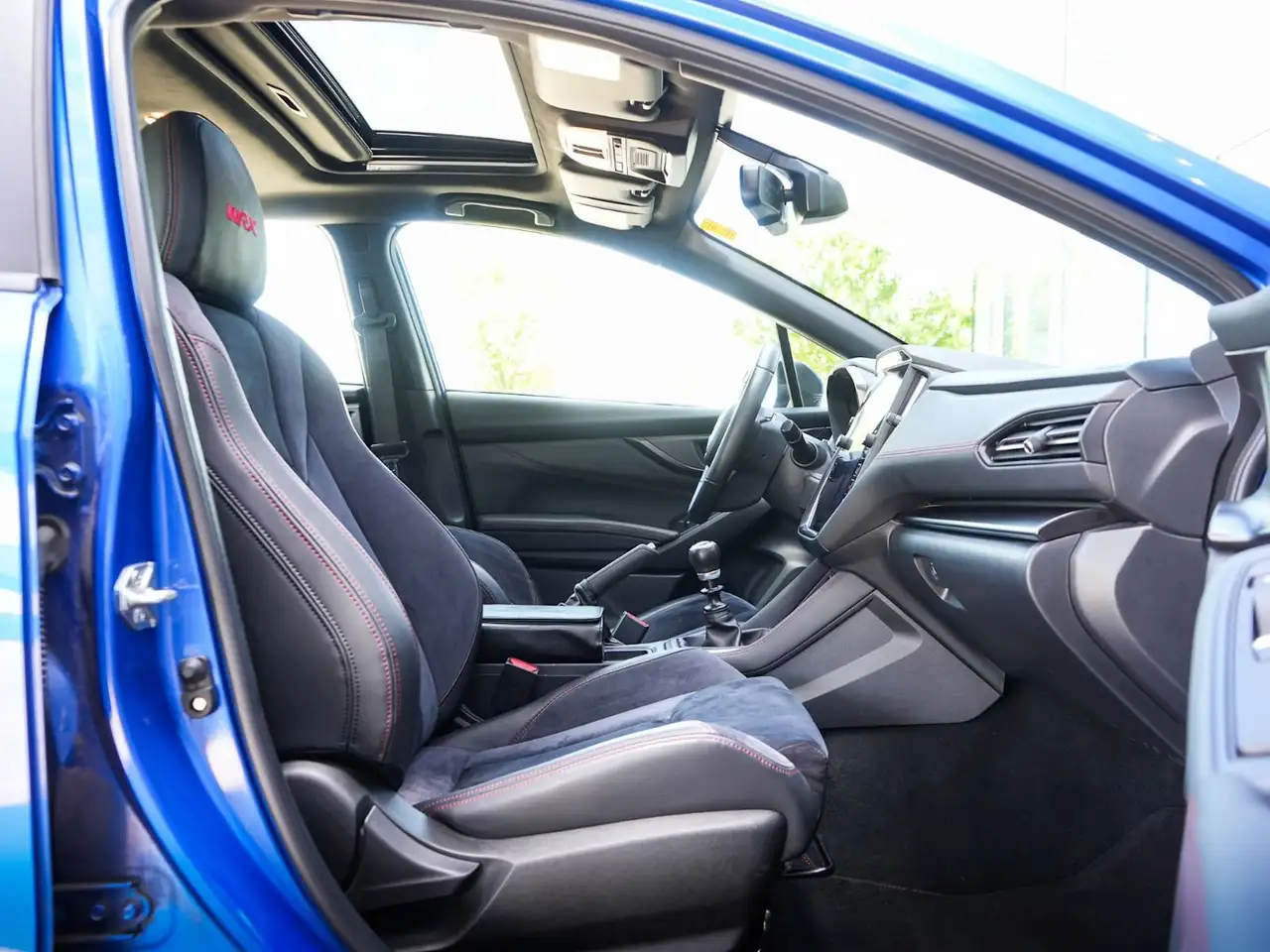 Subaru WRX снимка Subaru WRX