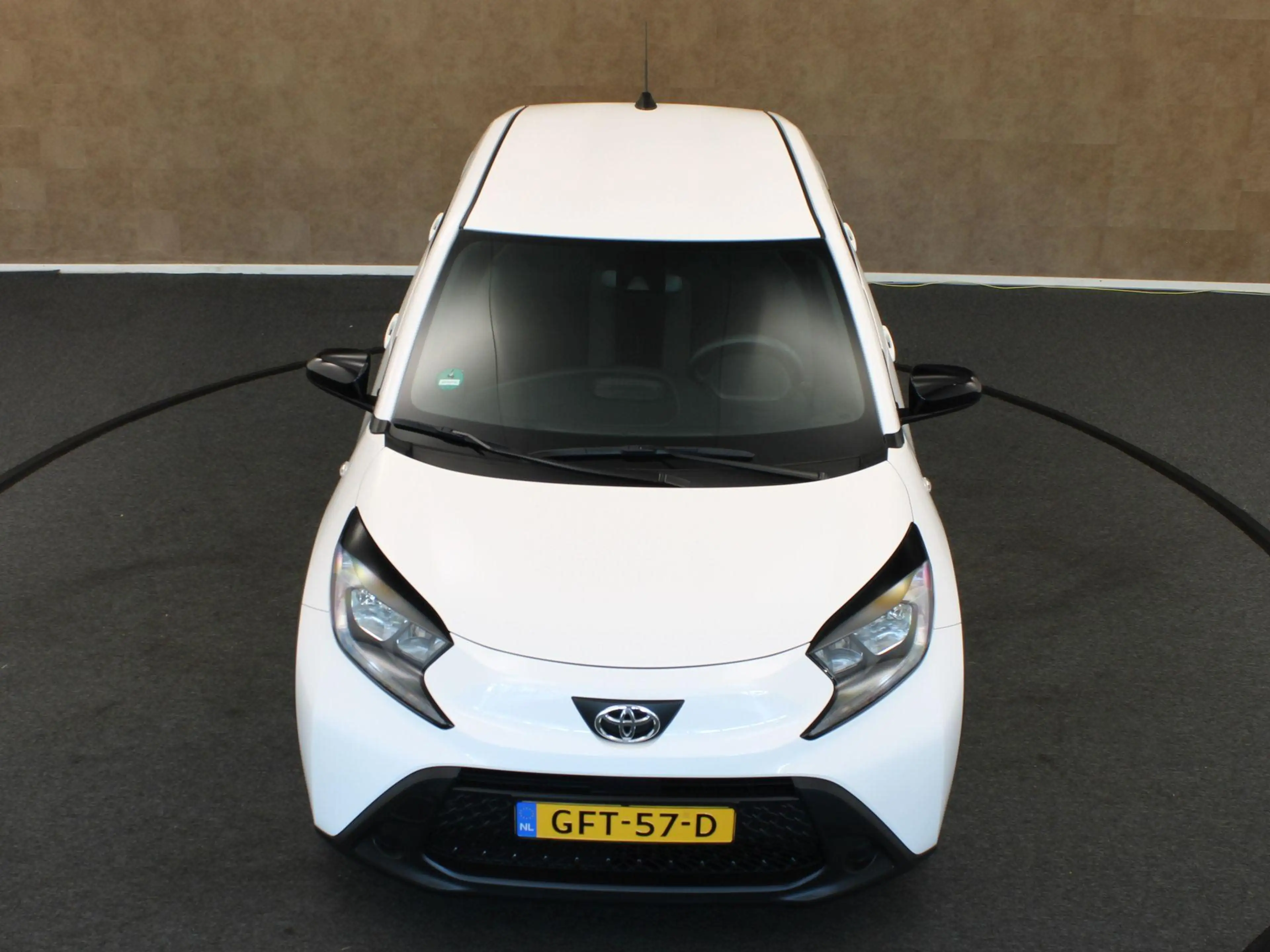 Toyota Aygo X 1.0 VVT-i MT Play - ORIGINEEL NEDERLANDSE AUTO - A — photo 15