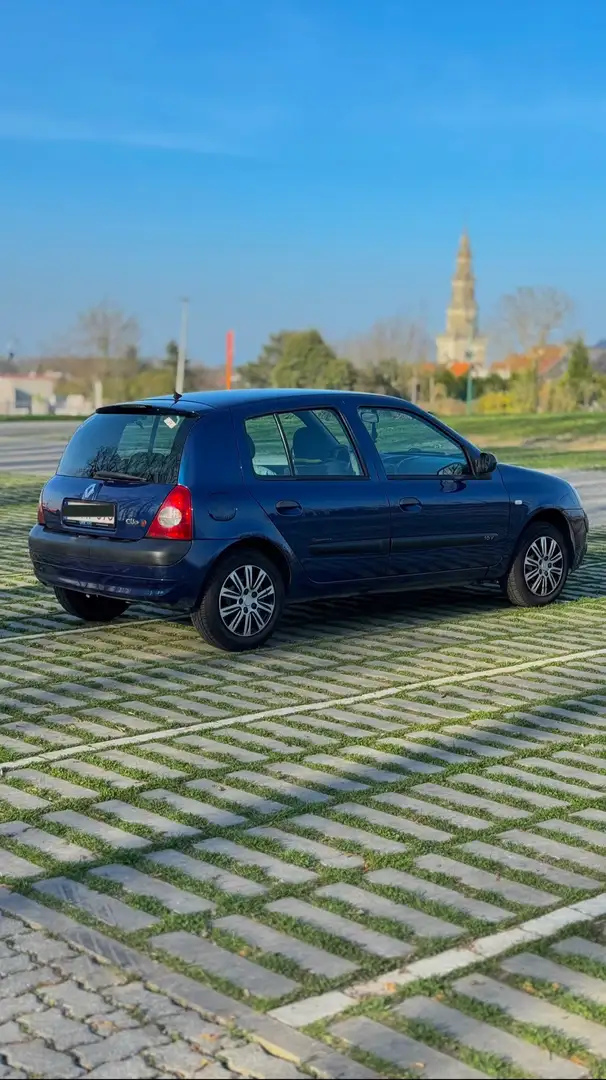 Renault Clio 1.2 16V Authentique - 1