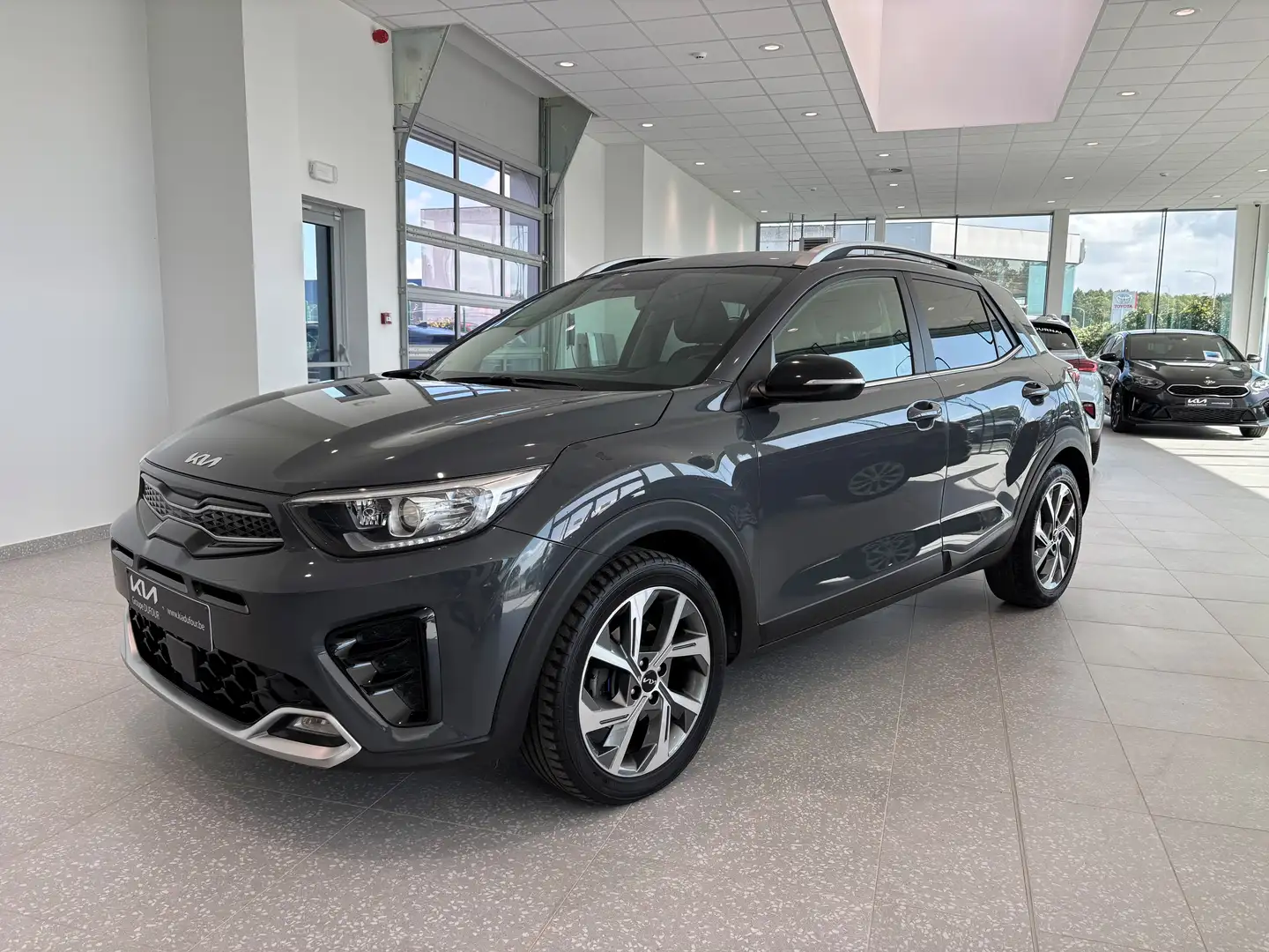 Kia Stonic Gtline Gris - 1