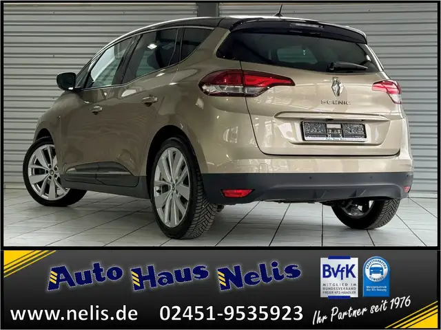 Renault Scenic view 5