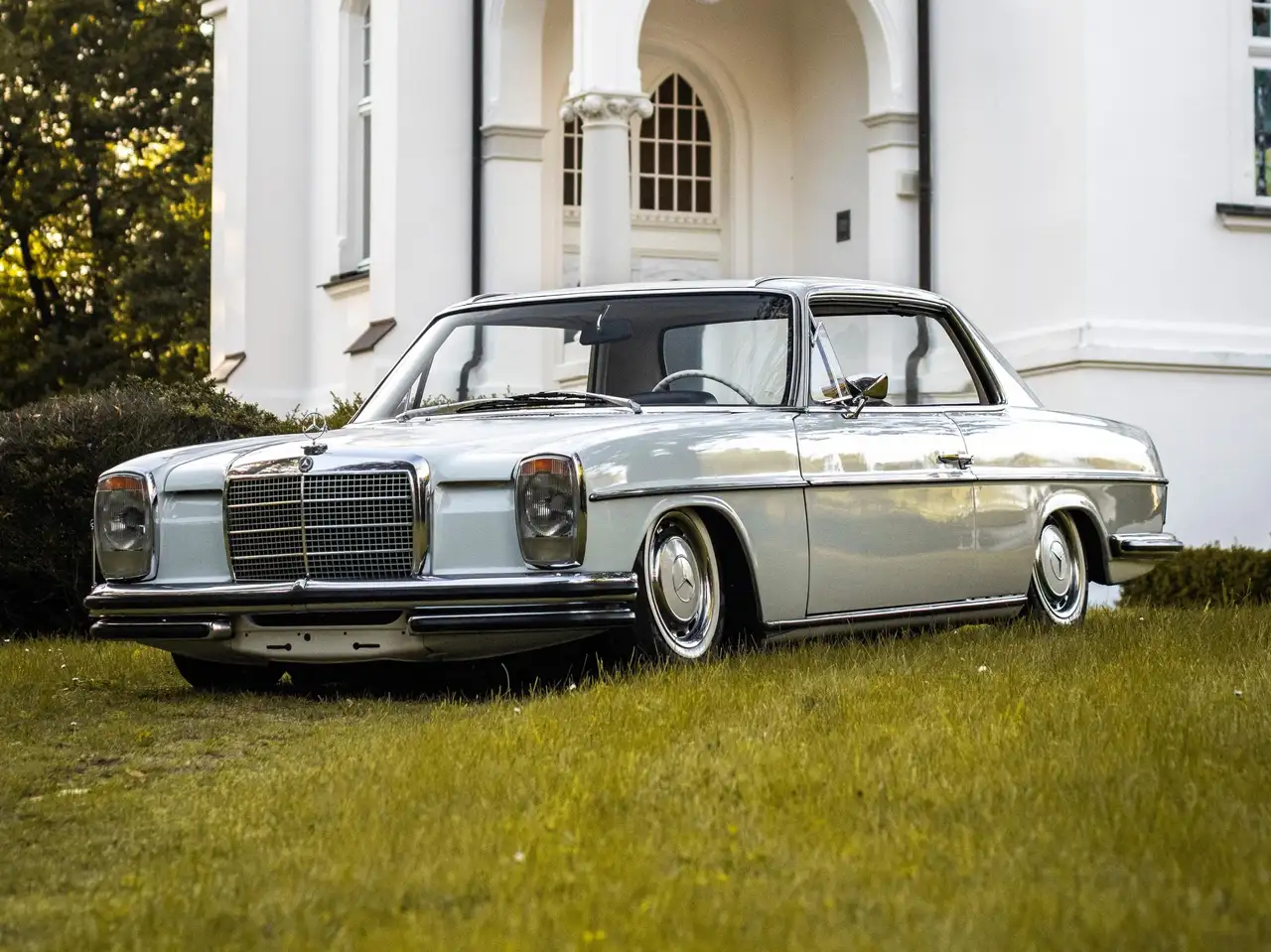 Mercedes-Benz W 114/115 Strich-Acht 250C Coupé 1. Serie – H-Zulassung, foto 3