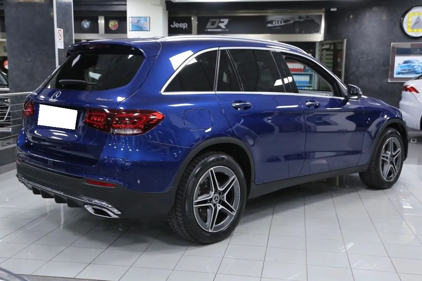 Mercedes-Benz GLC 300 300e 4Matic 9G-Tronic Azul - 2