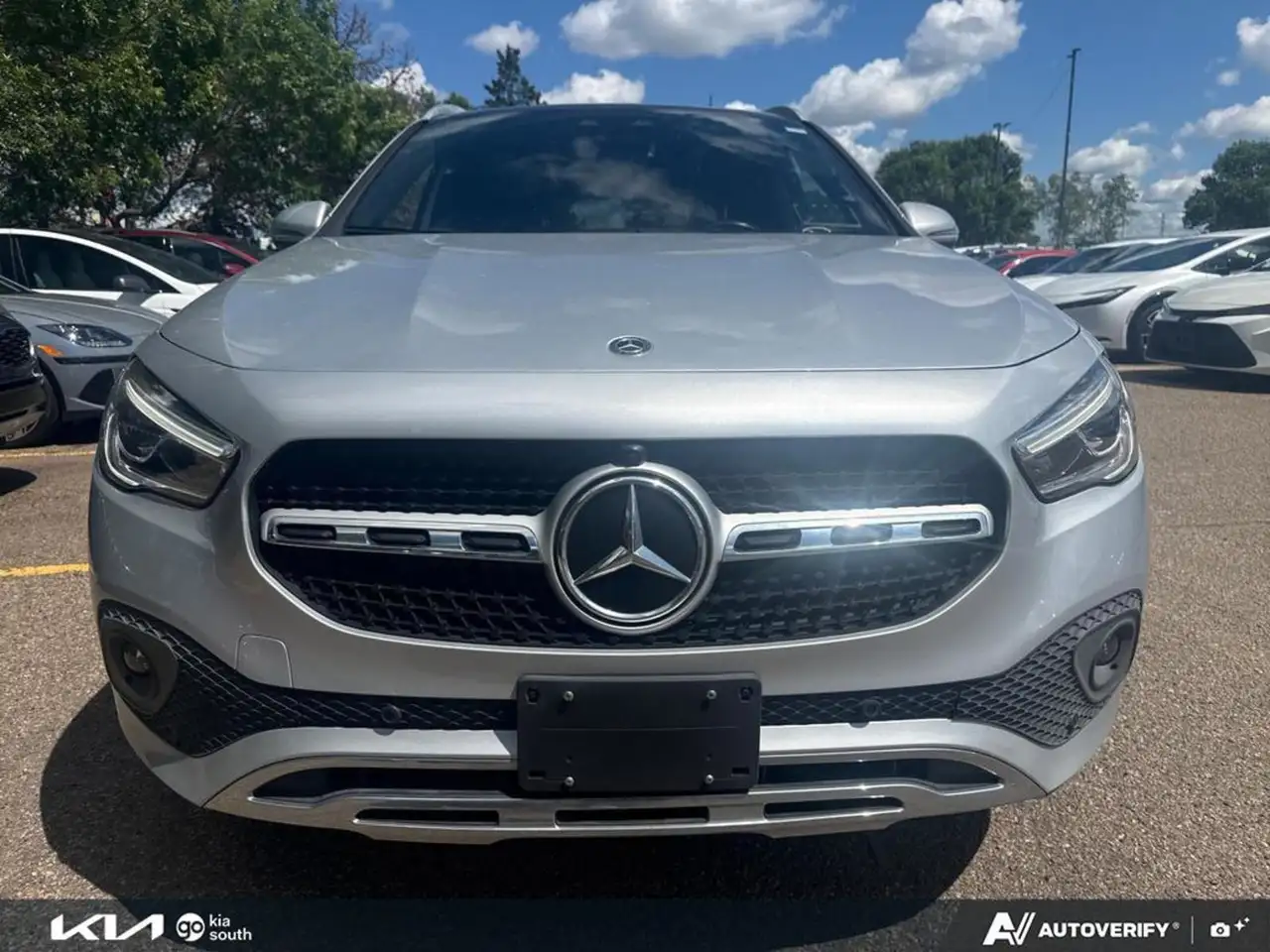 Mercedes-Benz GLA photo Mercedes-Benz GLA