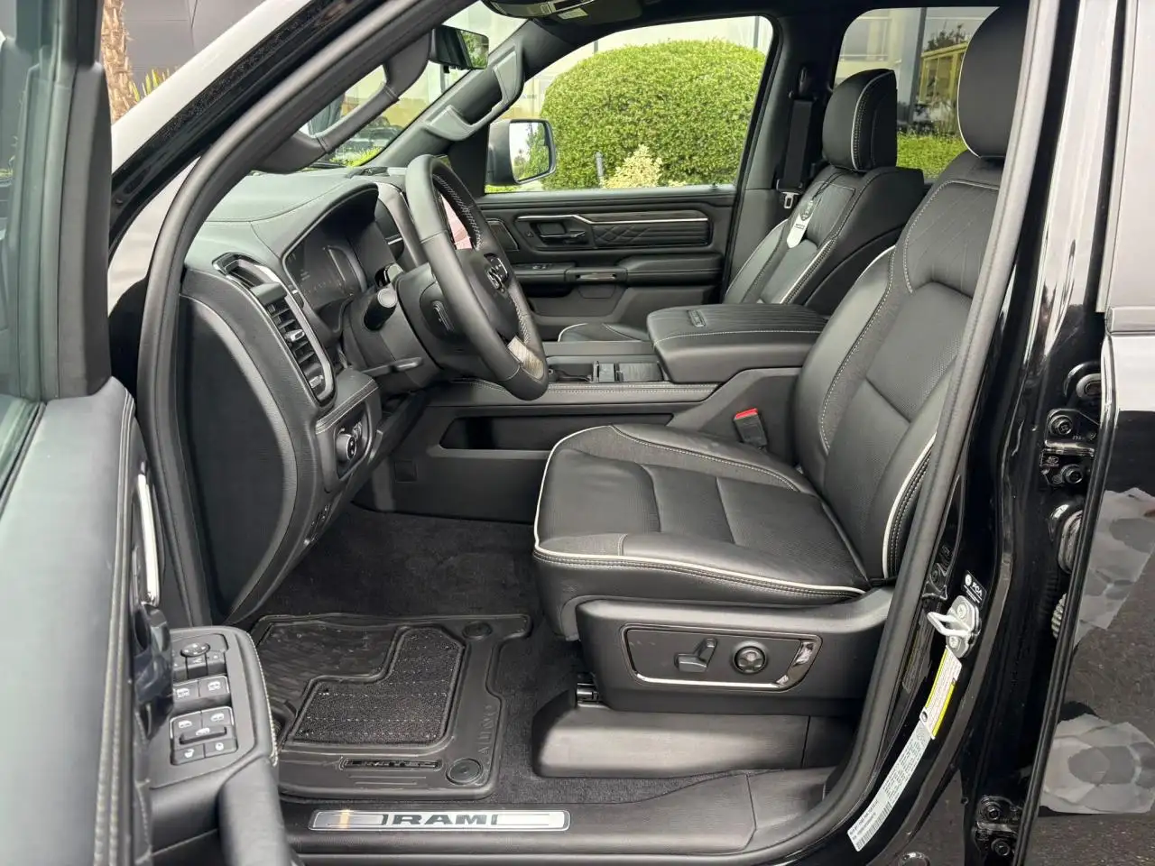 Dodge RAM 2026 — фото 12