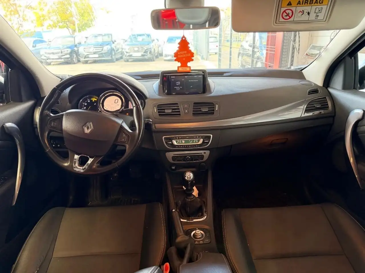 Renault Megane Berline — photo 5