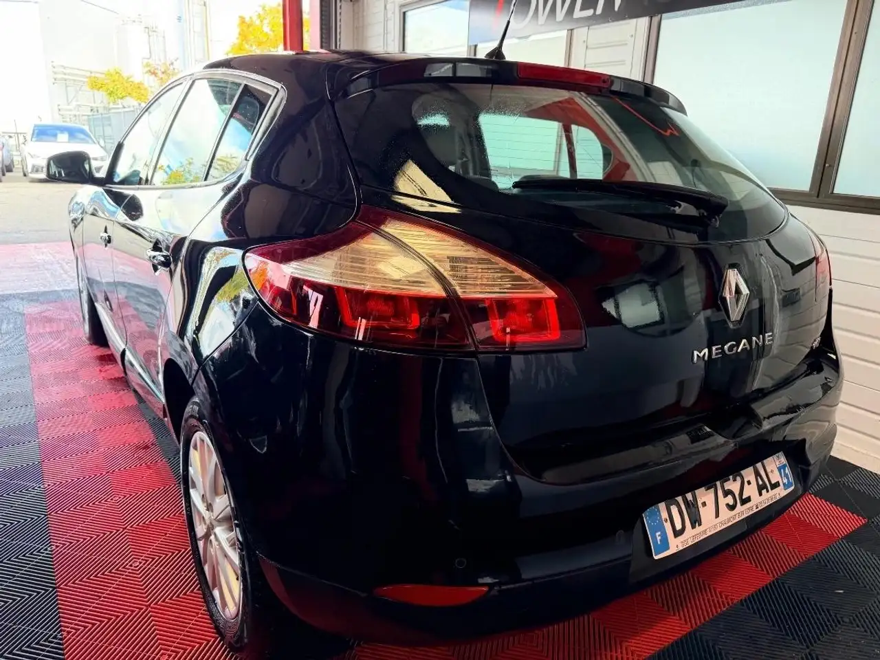 Renault Megane Berline — photo 6