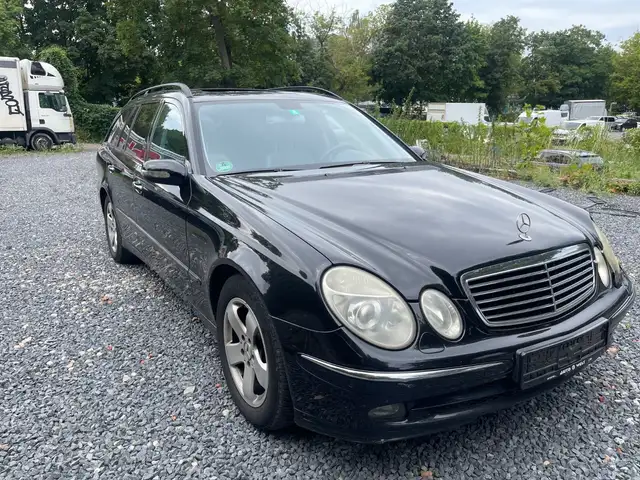 Mercedes-Benz E 280