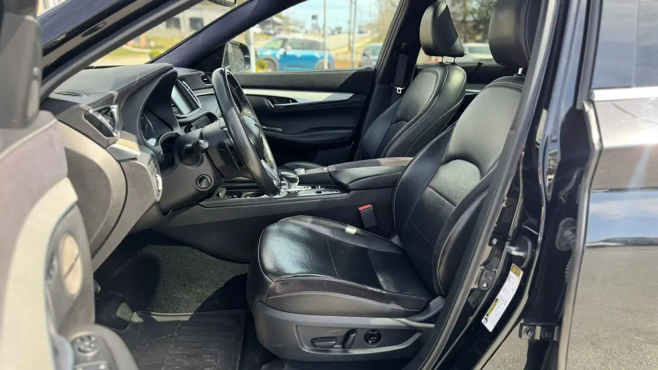 Infiniti QX50 снимка Infiniti QX50