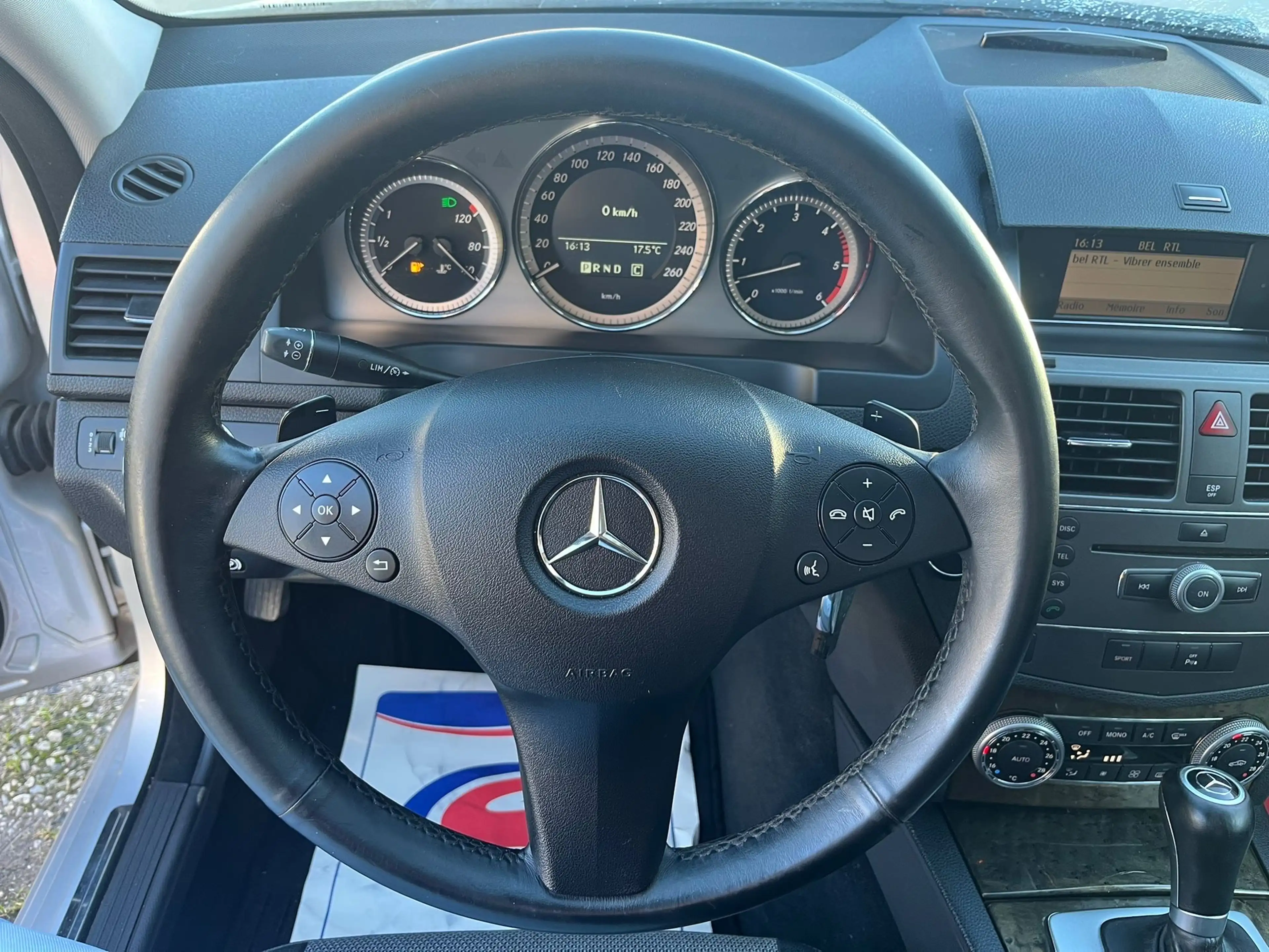 Mercedes-Benz C 350 CDI Avantgarde 1er proprio ***CAPTEURS/CLIM*** — photo 15