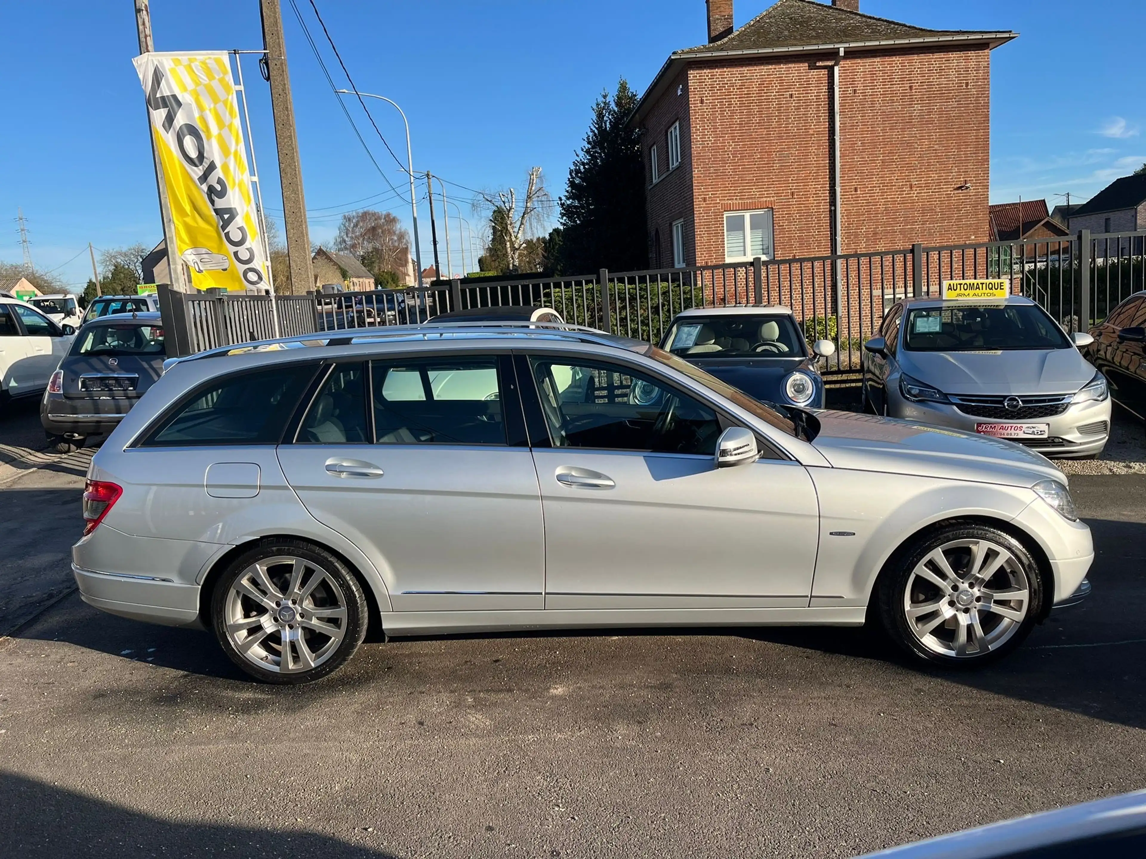 Mercedes-Benz C 350 CDI Avantgarde 1er proprio ***CAPTEURS/CLIM*** — photo 4