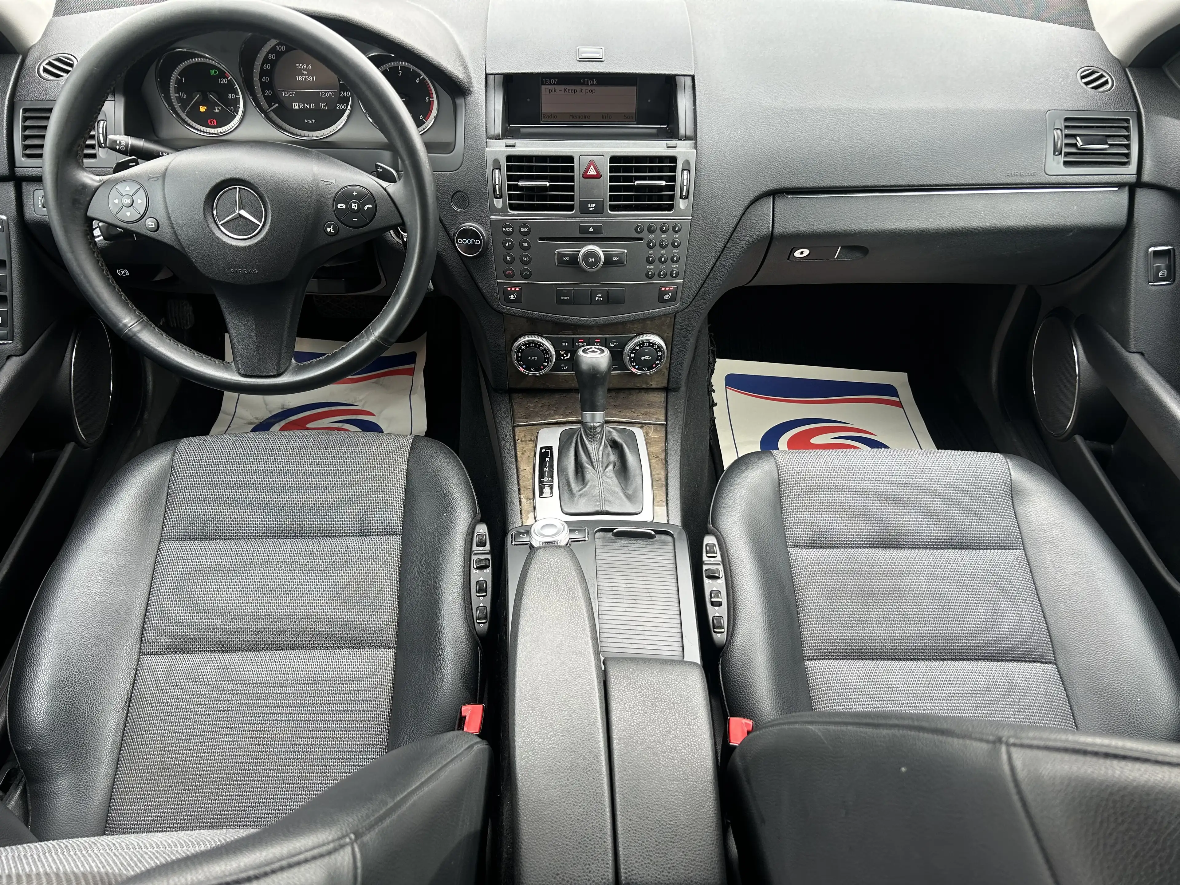 Mercedes-Benz C 350 CDI Avantgarde 1er proprio ***CAPTEURS/CLIM*** — photo 12