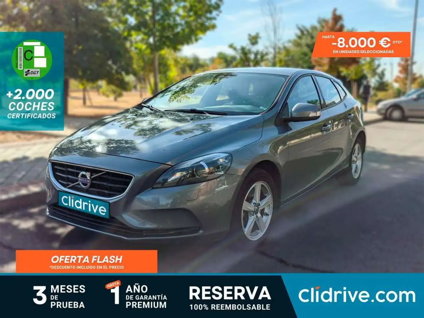 Volvo V40 Cross Country D3 Momentum Gris - 1