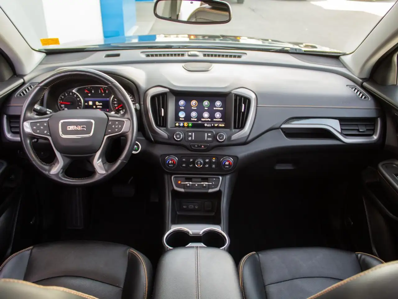GMC Terrain снимка GMC Terrain