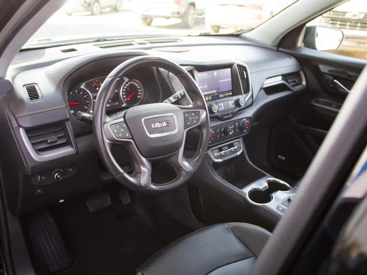 GMC Terrain снимка GMC Terrain