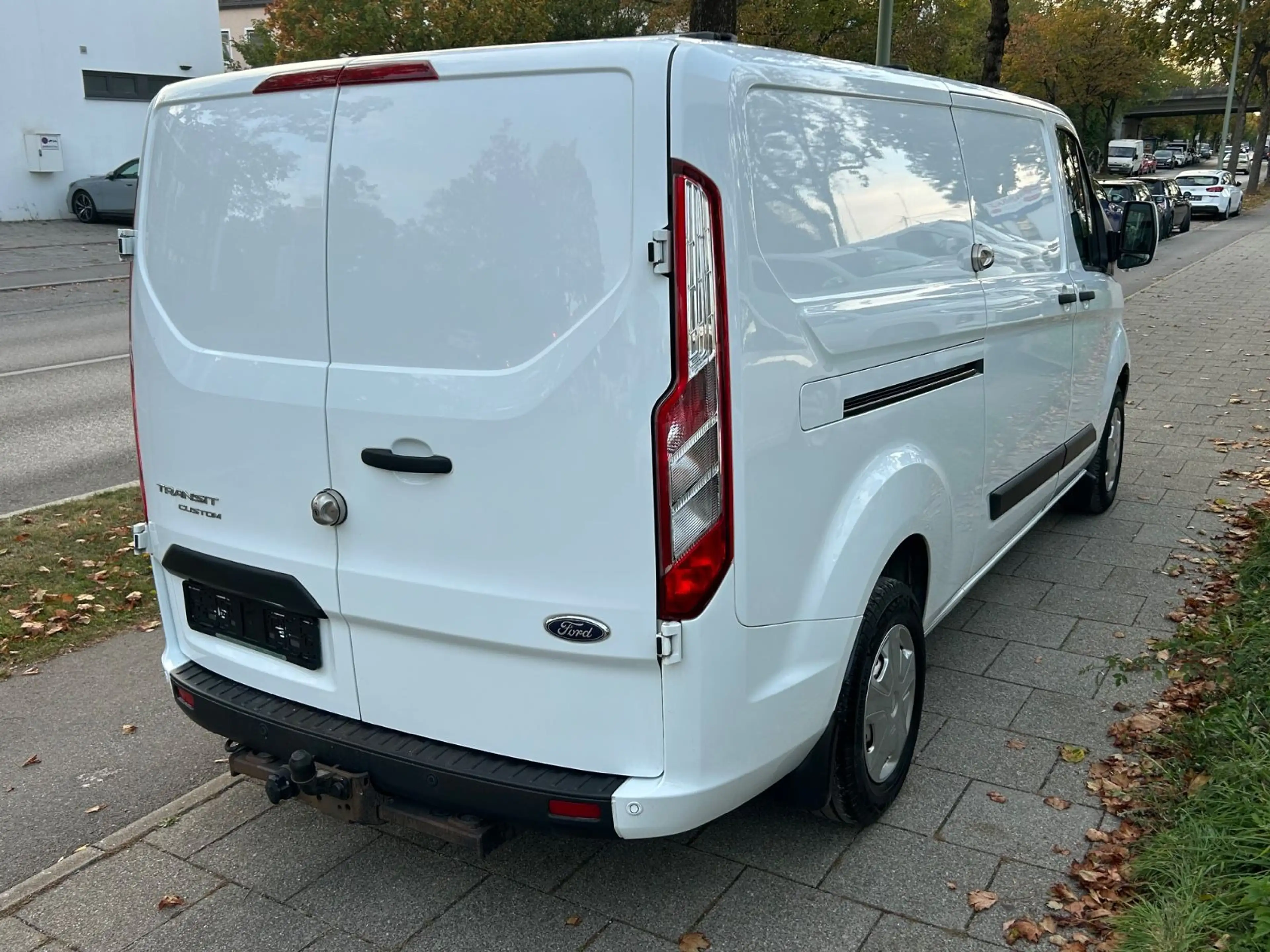 Ford Transit Custom Sortimo Regale Navi AHK-2.650 kg — photo 8
