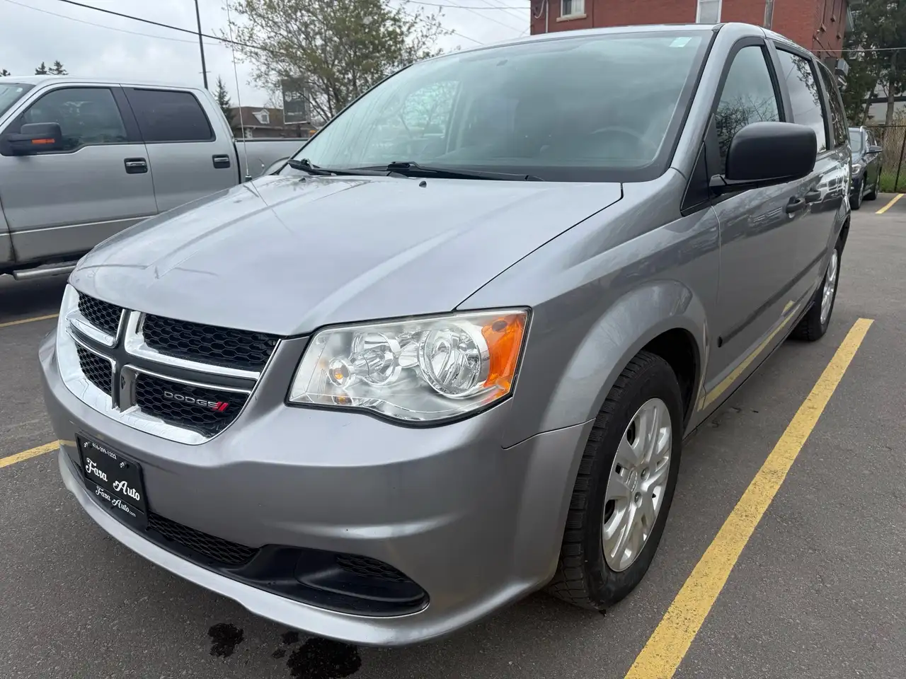 Dodge Grand Caravan снимка Dodge Grand Caravan