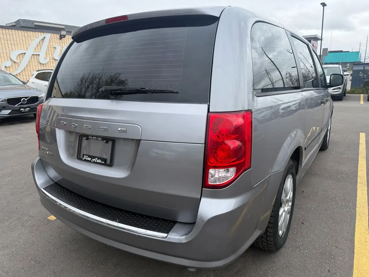 Dodge Grand Caravan снимка Dodge Grand Caravan