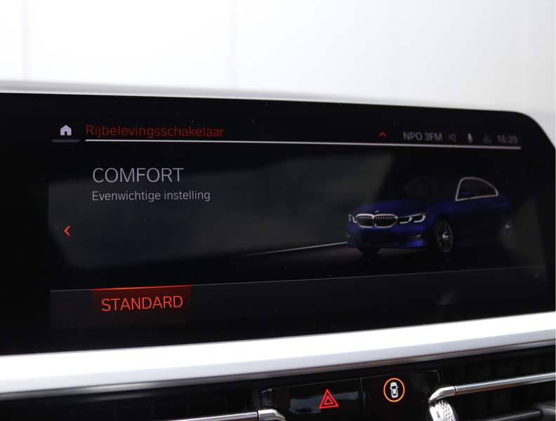 BMW 320 3-serie 320i High Executive Edition | Schuifdak | — photo 45