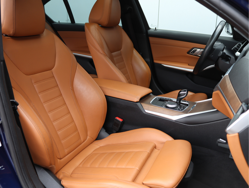 BMW 320 3-serie 320i High Executive Edition | Schuifdak | — photo 20