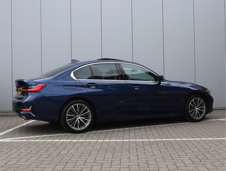 BMW 320 3-serie 320i High Executive Edition | Schuifdak | — photo 5