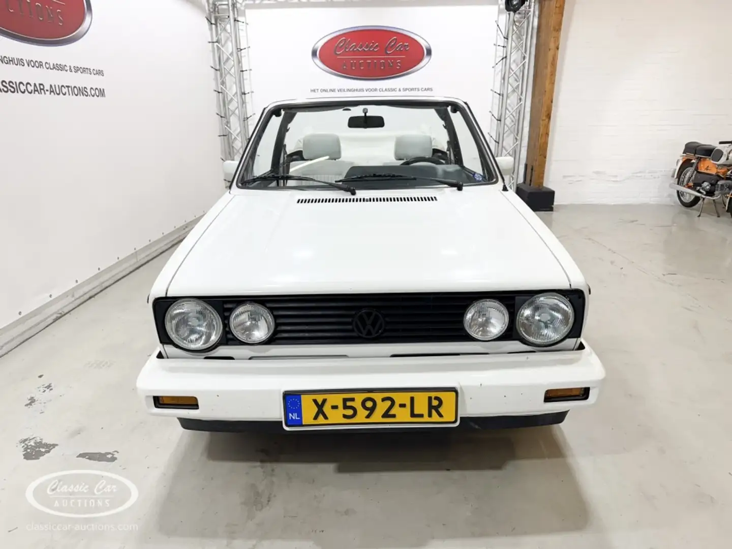 Volkswagen Golf Cabriolet Convertible  - ONLINE AUCTION Bílá - 2