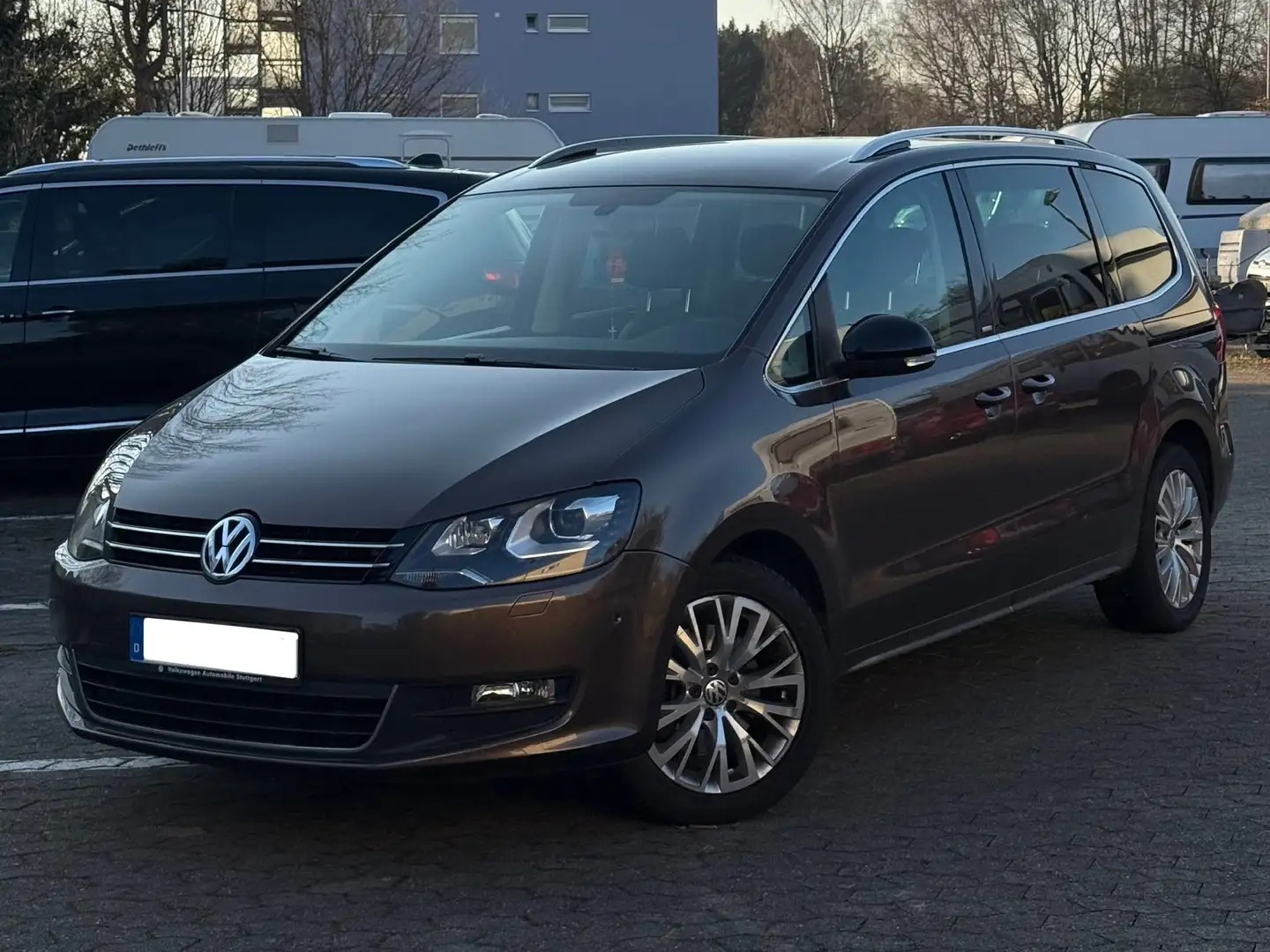 Volkswagen Sharan Sharan Diesel 2.0 TDI DSG Blue Motion Style Hnědá - 1