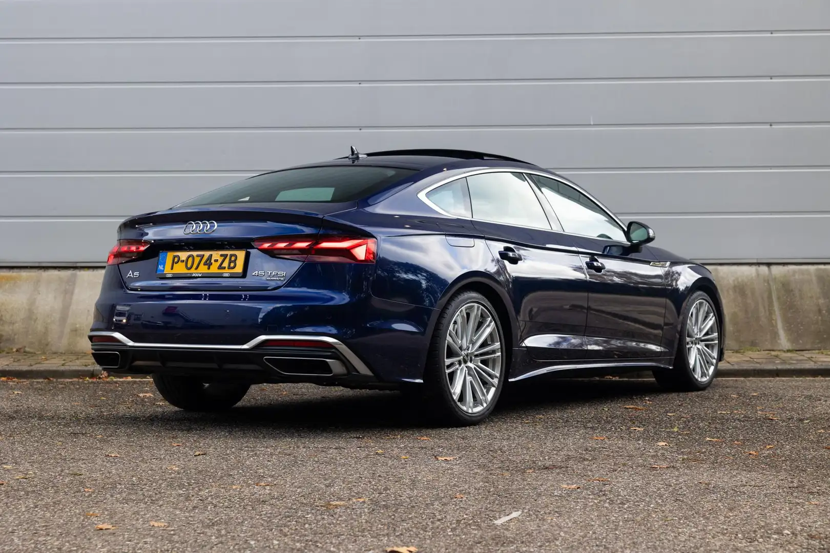 Audi A5 Sportback 45 TFSI 265pk MHEV Quattro S Edition | P Bleu - 2