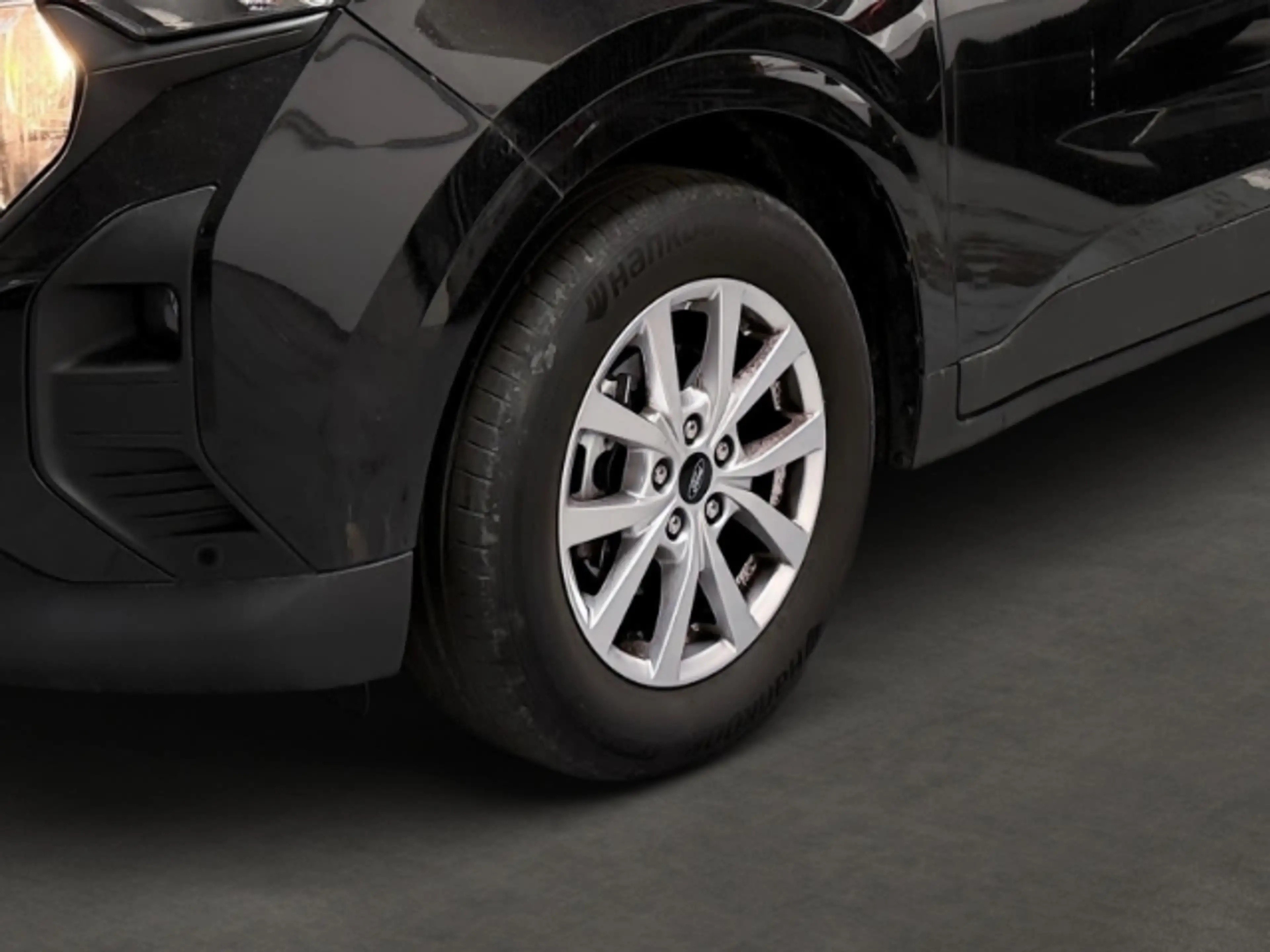 Ford Tourneo Courier 1.0 EcoBoost Titanium Kamera+Navigation+Tempomat — photo 6