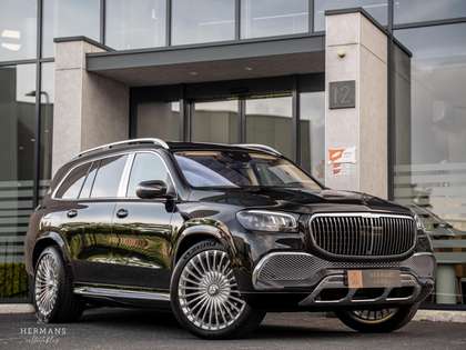Mercedes-Benz GLS 600 Maybach 4MATIC / Starlight / First Class / Designo