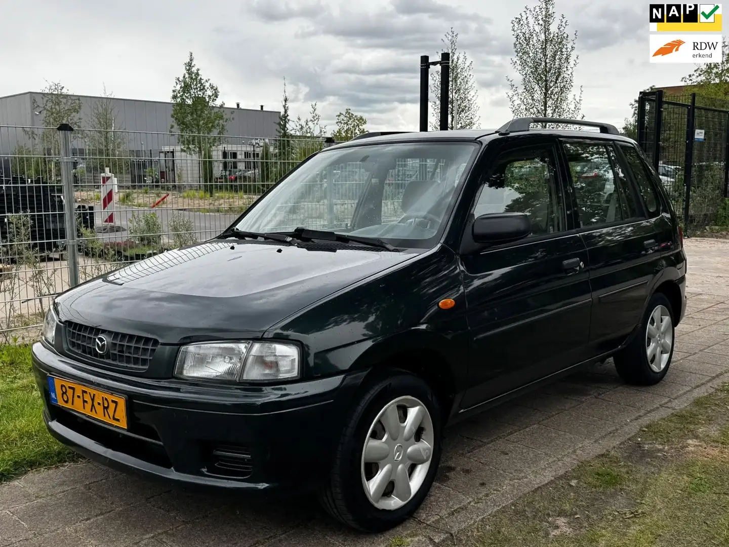Mazda Demio 1.3 GLX|AIRCO Grün - 1