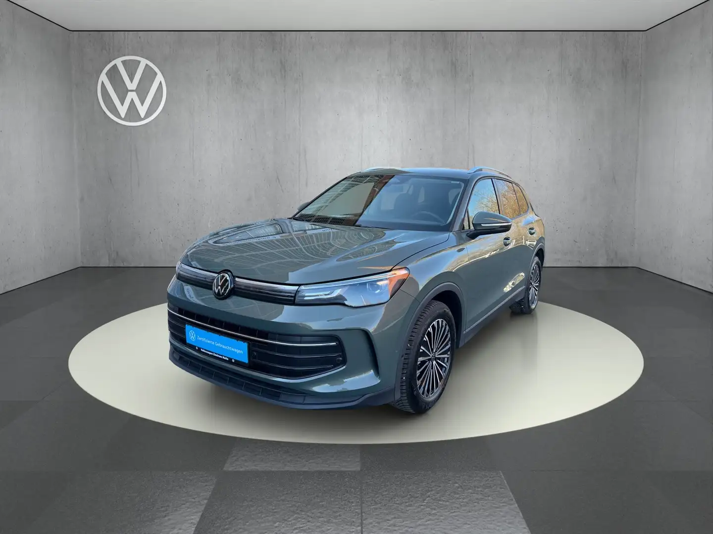 Volkswagen Tiguan 1.5 eTSI Life DSG Vert - 2