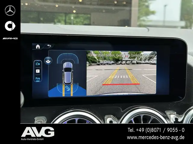 Mercedes-Benz GLA view 22