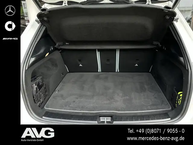 Mercedes-Benz GLA view 19