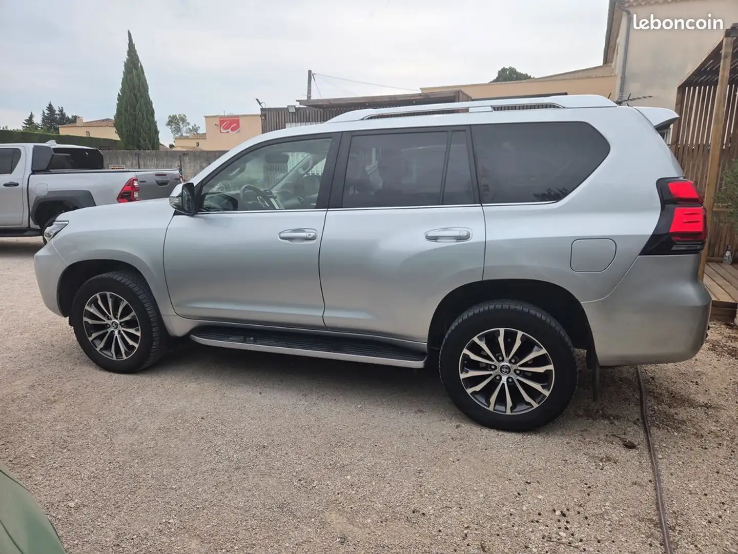 Toyota Land Cruiser légende 5places malus payé Gris - 2