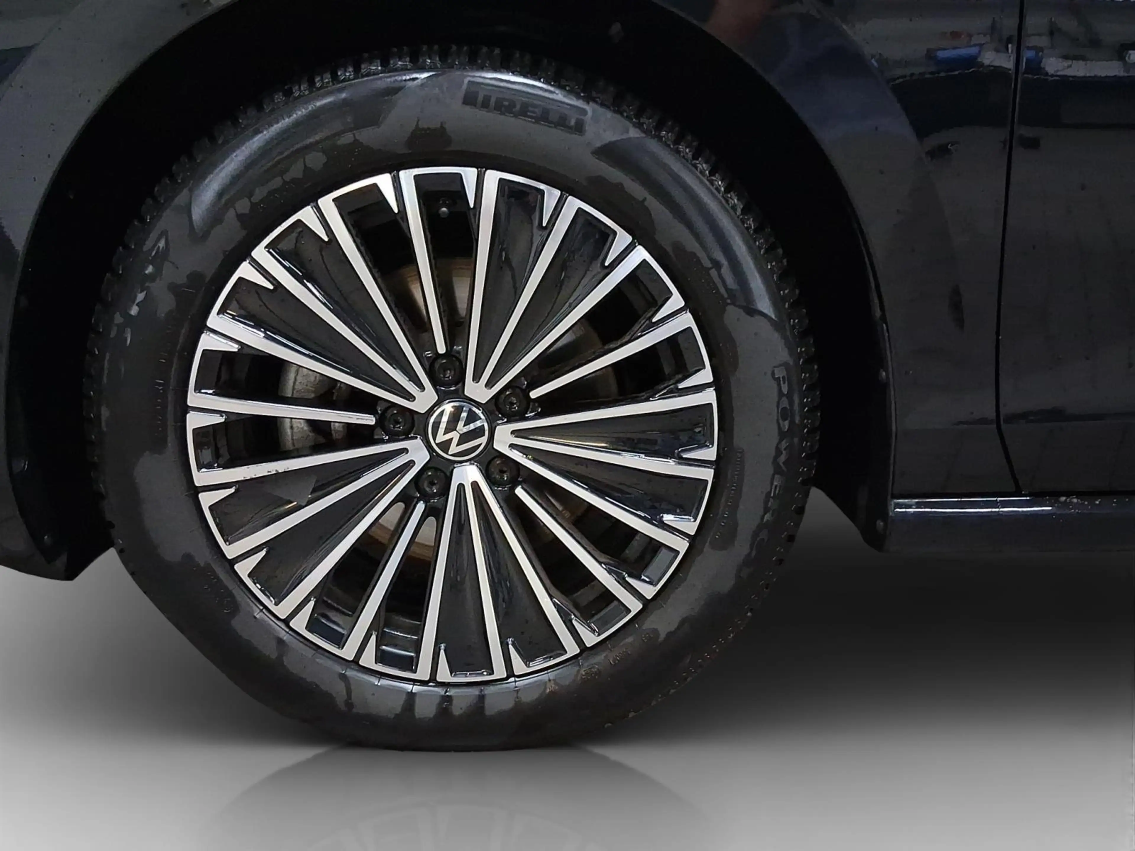 Volkswagen Passat Elegance+DSG+P.Acoustique+AHK — photo 8