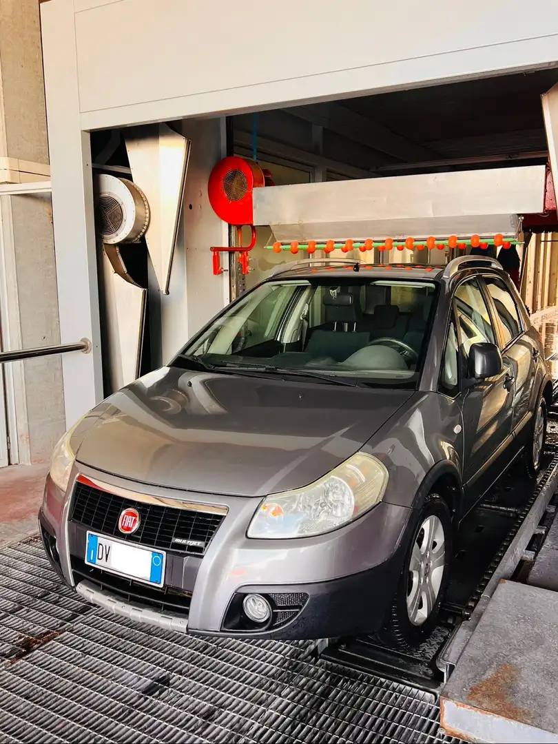 Fiat Sedici 1.9 mjt Dynamic 4x2 120cv - 1
