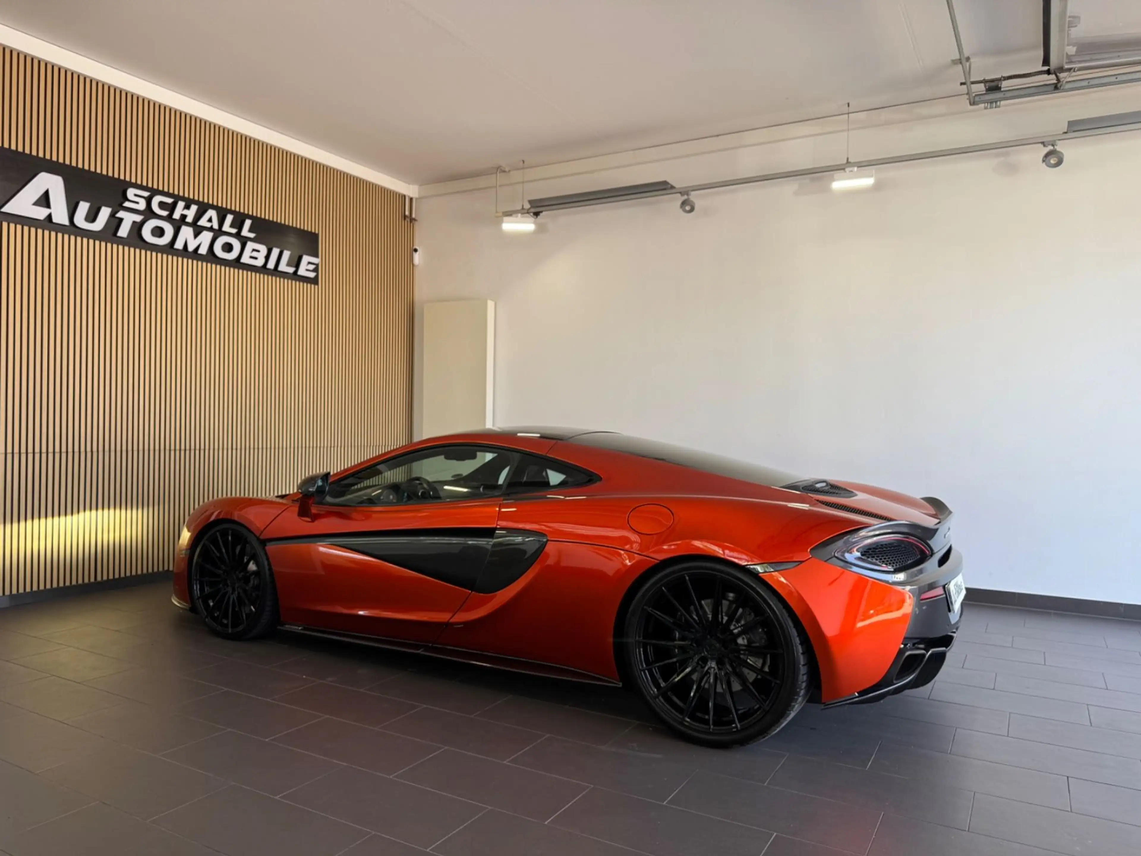 McLaren 570GT 3.8 V8 *LIFT*B&W*SoftClose*PANO*Carbon*CAM — photo 5