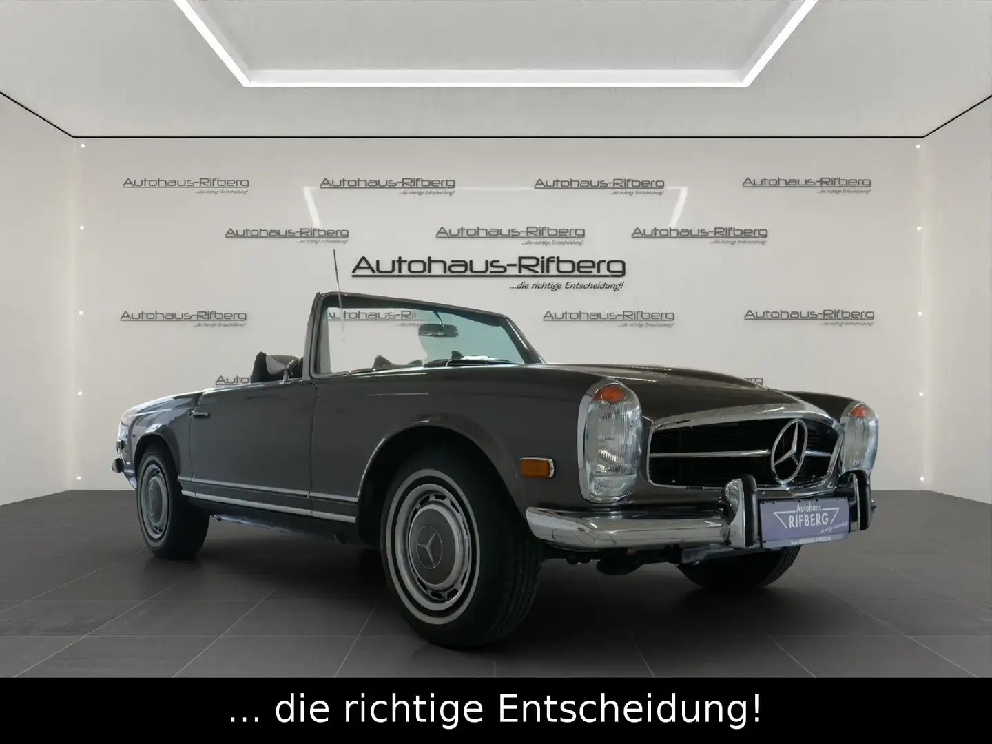 Mercedes-Benz 280 SL Pagode Leder/Note 1/VollRestauriert/Chrom Grey - 2