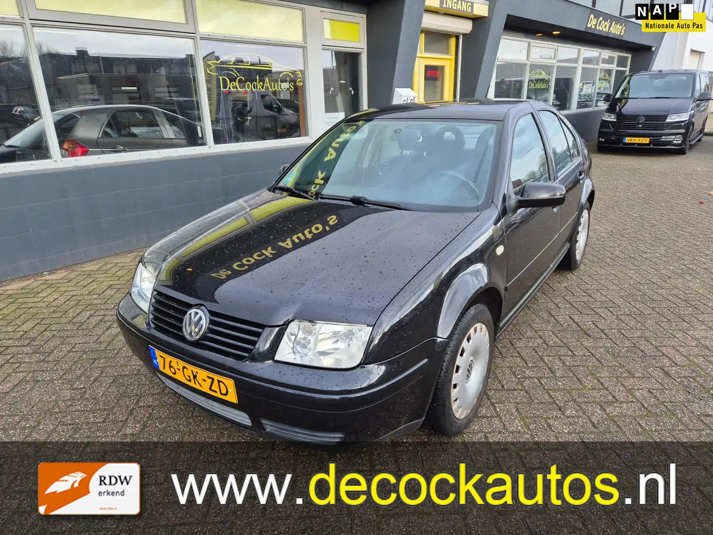 Volkswagen Bora 1.6/TREKHAAK/NW APK 06-2026 Zwart - 1