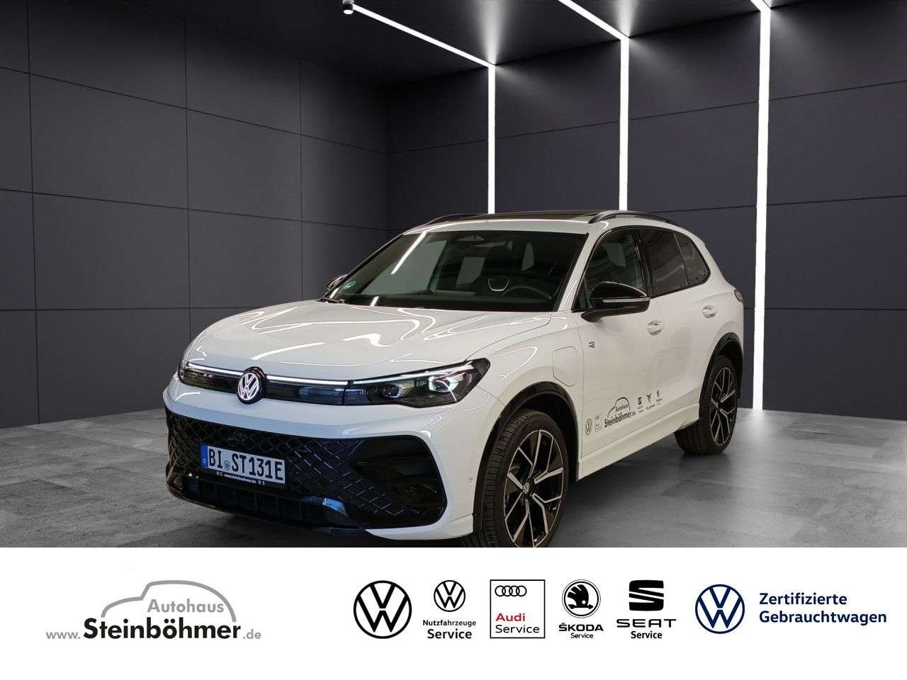 Volkswagen Tiguan — Volkswagen Tiguan R-Line 1.5eHybrid 272PS Pano BlackStyle AHK