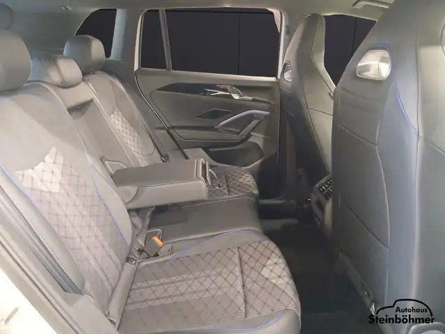 Volkswagen Tiguan view 15