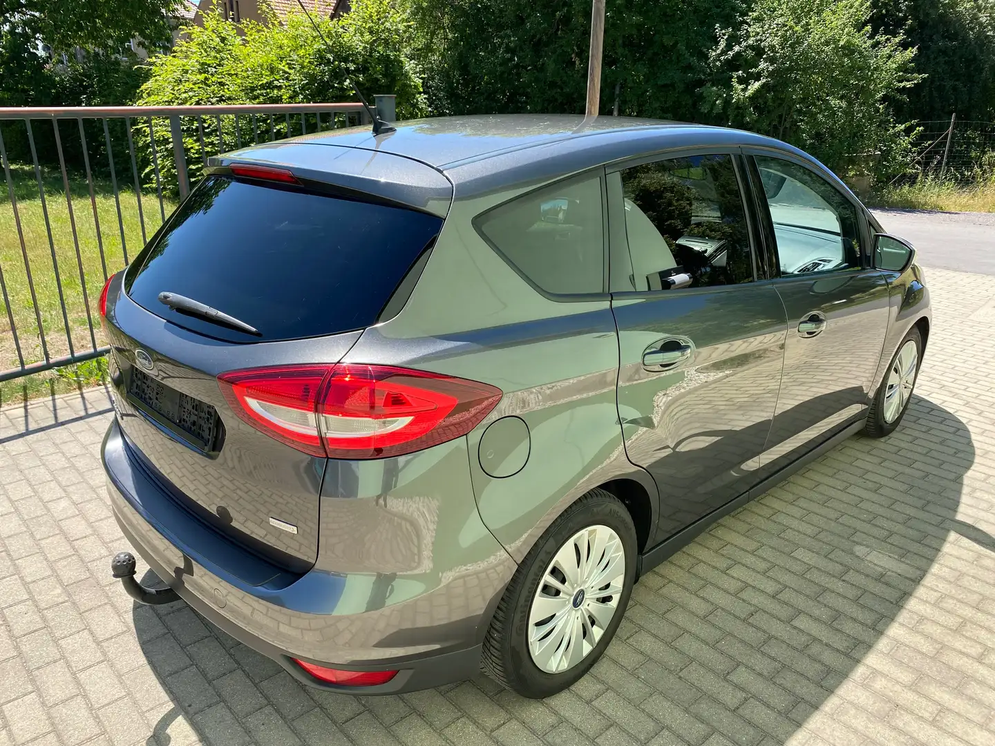 Ford C-Max *Scheckheftgepflegt*AHK*Klima* Winterpaket*TOP!!!* Gris - 2