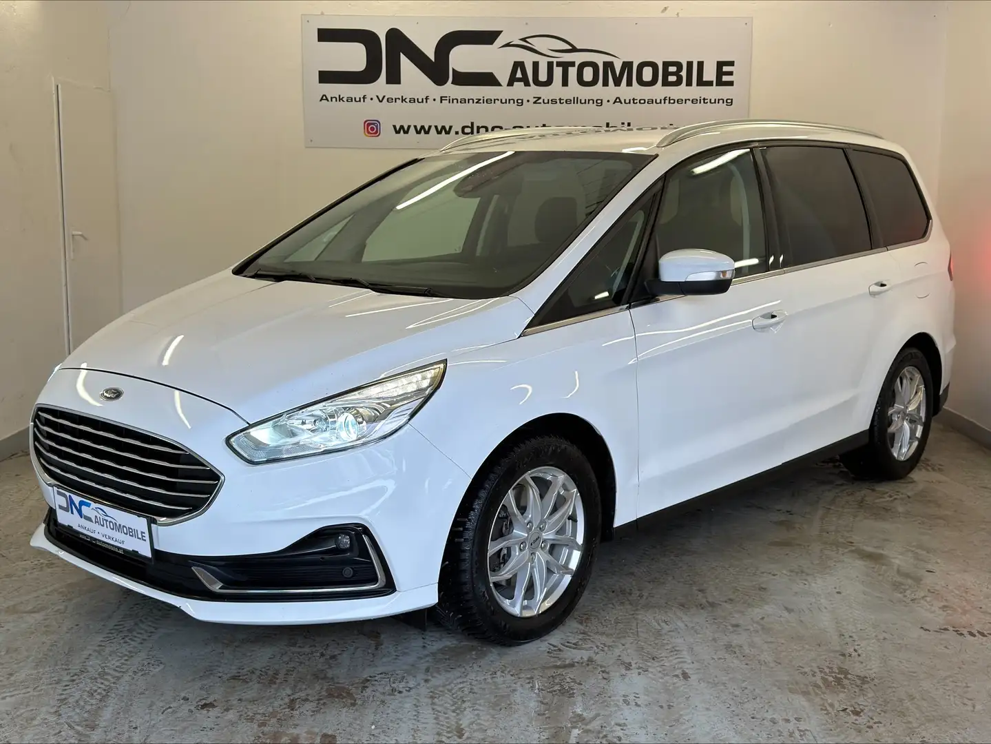 Ford Galaxy 2,0 EcoBlue SCR Titanium Aut.*7-SITZE*SHZ* Weiß - 1