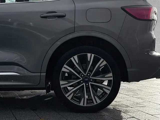 Ford Kuga view 9